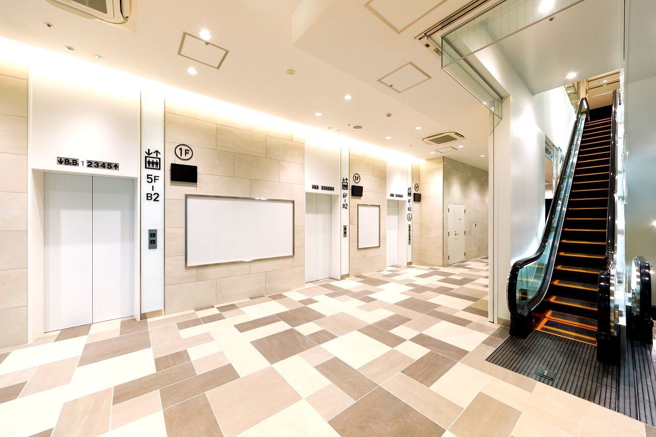 調布アミックスビル　内観