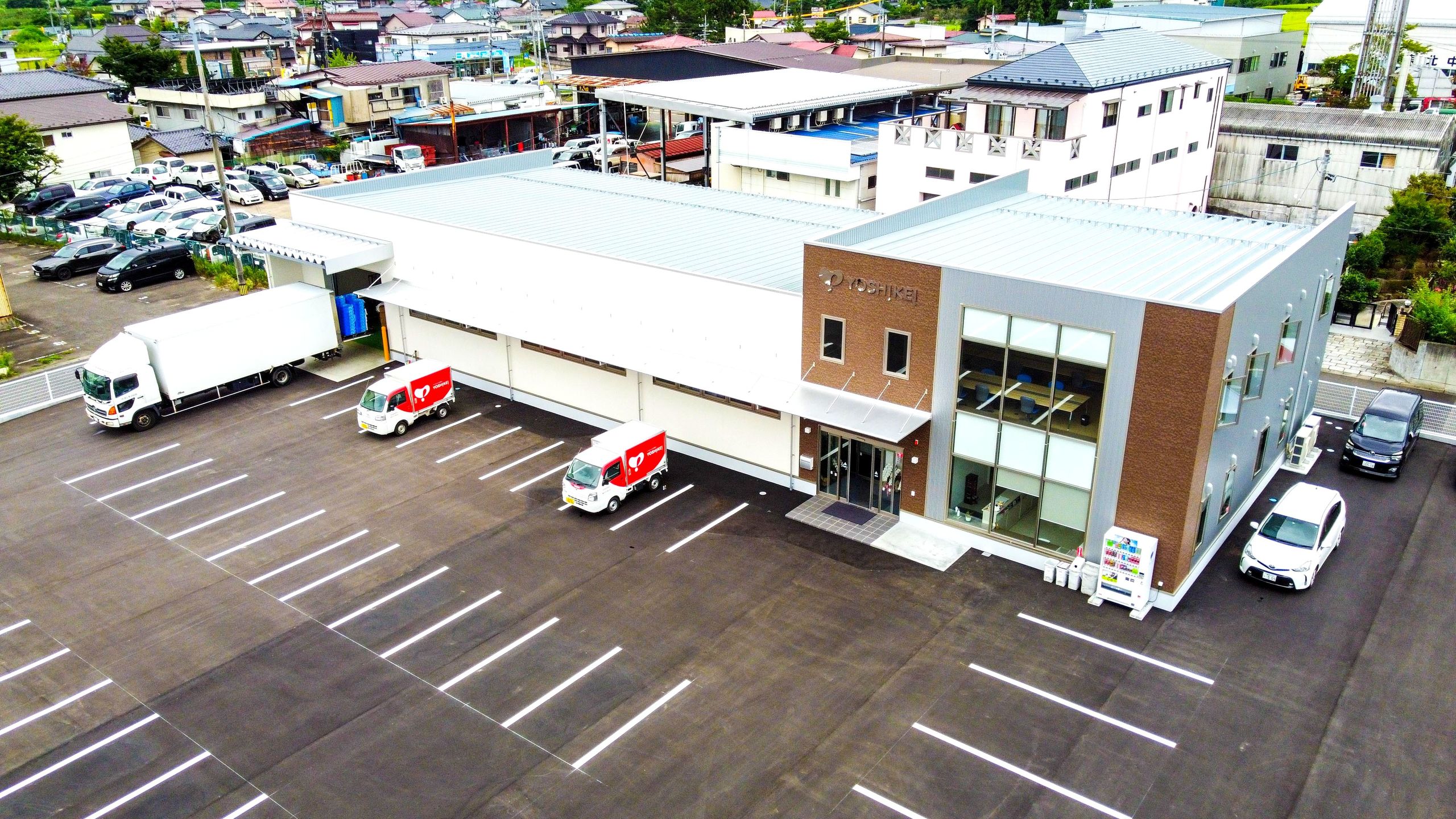 ヨシケイ福島　福島支店　外観
