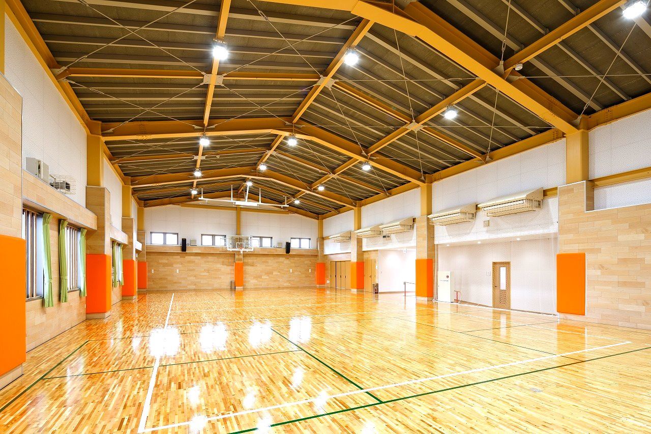 郡山学院高等専修学校　体育館